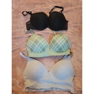 Victoria's Secret and PINK 3 Bras NWT and EUC